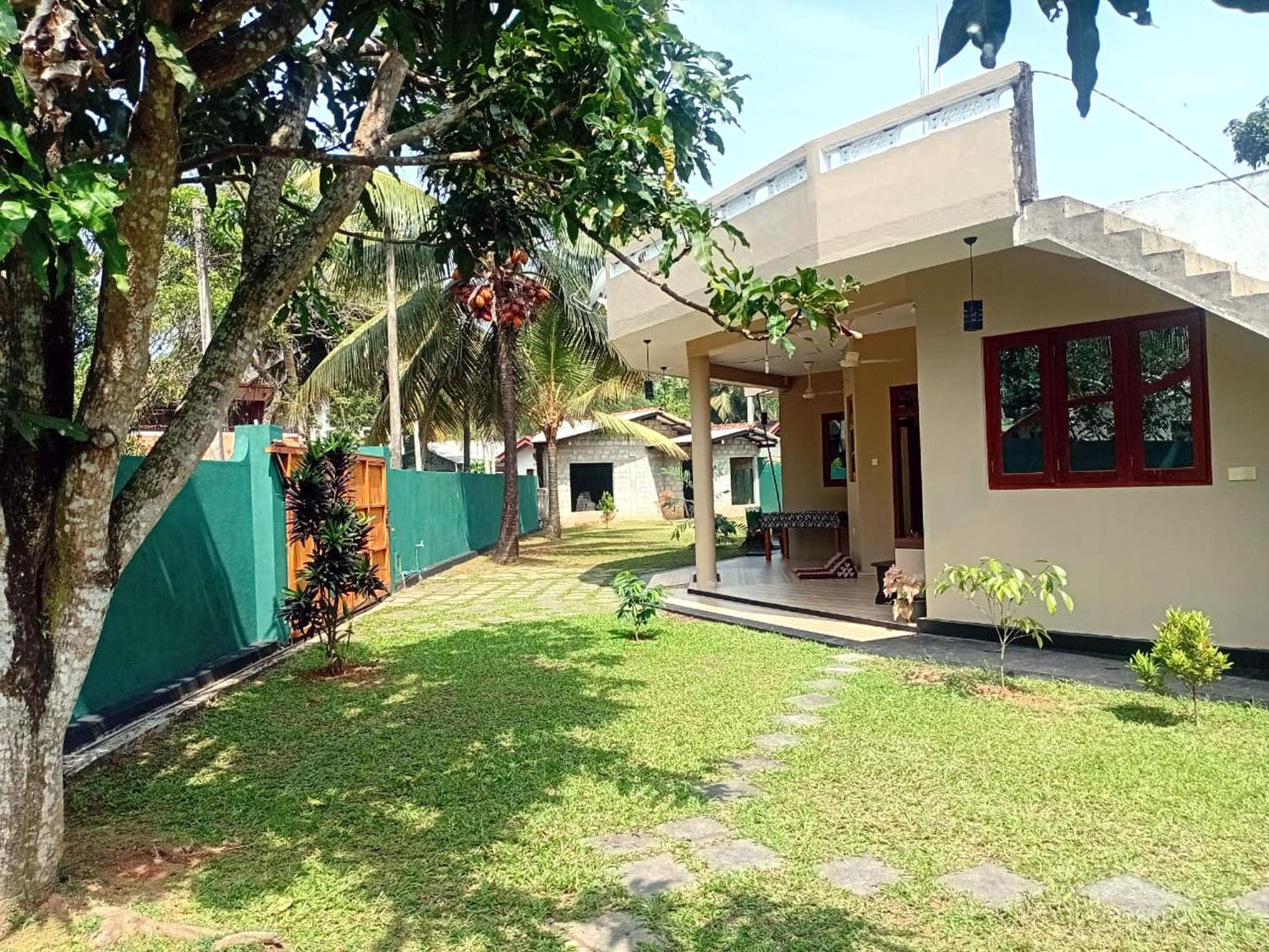 Guesthouse Dilush Beruwala Buitenkant foto