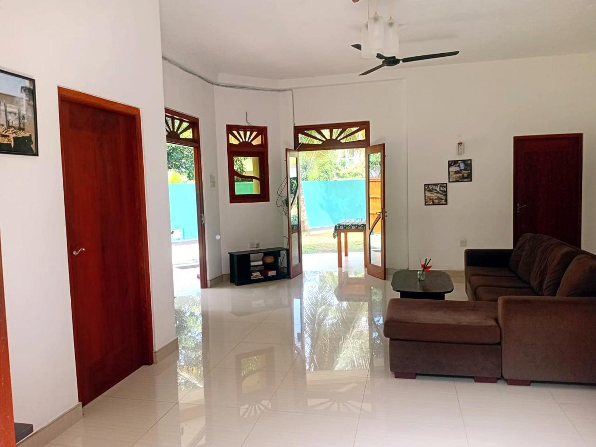 Guesthouse Dilush Beruwala Buitenkant foto