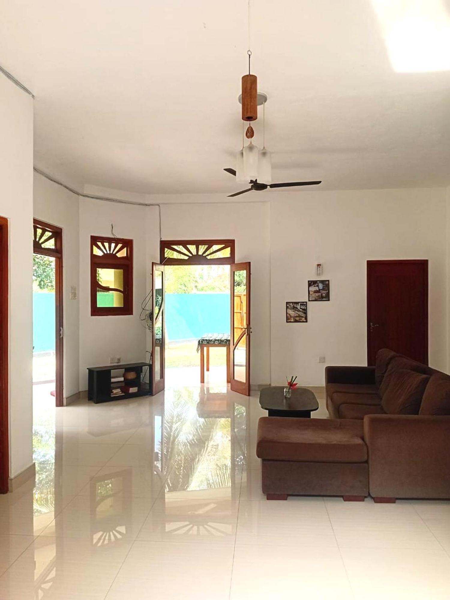 Guesthouse Dilush Beruwala Buitenkant foto